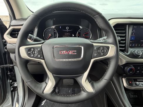 Used 2023 GMC Acadia Denali FWD image 23