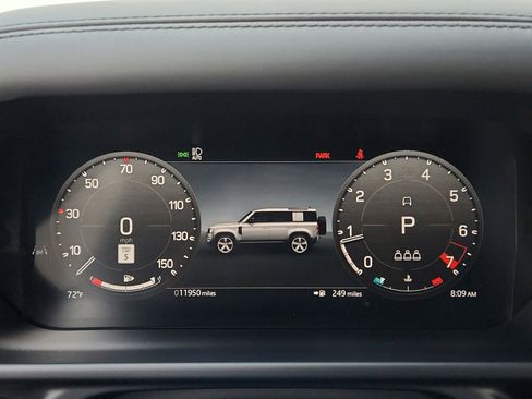 Used 2024 Land Rover Defender 110 V8 image 16