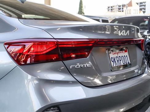Used 2024 Kia Forte LXS image 9