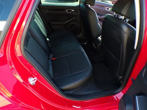 Used 2022 Honda Civic Touring image 24