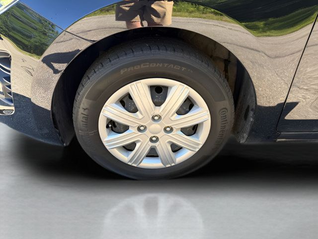 Used 2023 Kia Rio LX FWD image 21