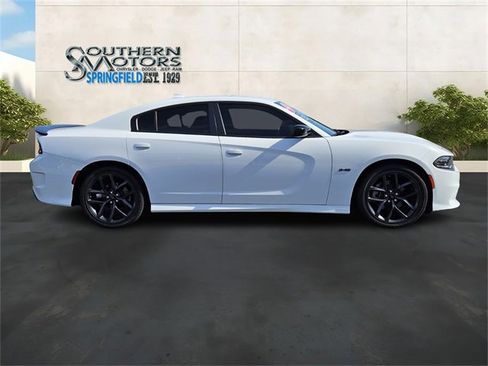 Used 2023 Dodge Charger R/T w/ Blacktop Package image 6