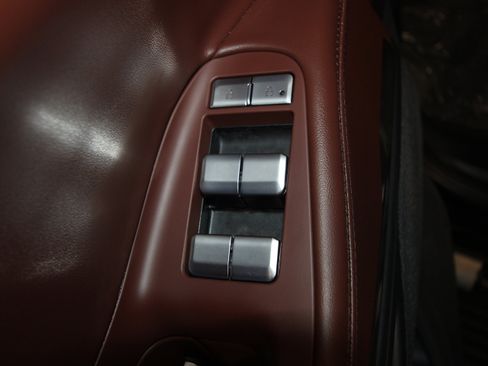 New 2026 Lincoln Navigator Reserve AWD/4WD image 5