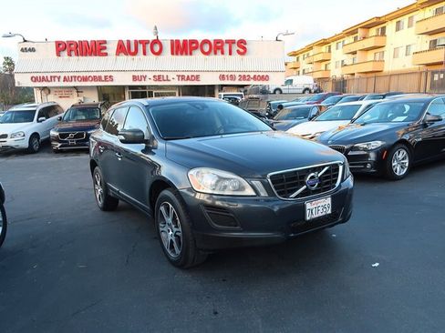 Used 2013 Volvo XC60 T6 AWD/4WD image 1