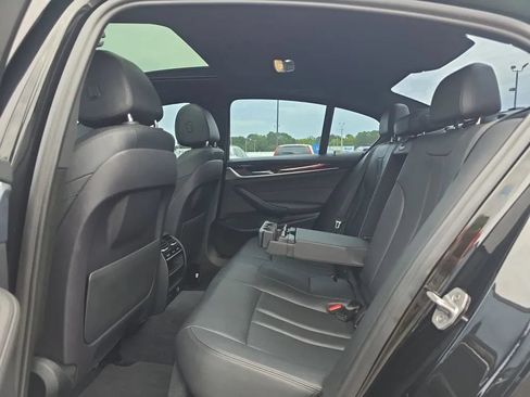 Used 2018 BMW 530i RWD image 40