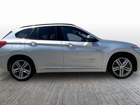 Used 2016 BMW X1 xDrive28i AWD/4WD image 8
