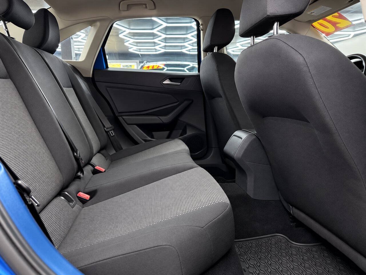 Used 2020 Volkswagen Jetta S w/ Driver Assistance Package FWD image 17