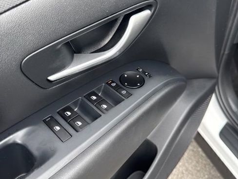 Used 2025 Hyundai Tucson SEL image 21