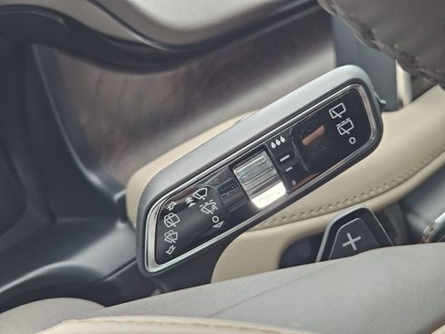 Used 2024 Lincoln Aviator Reserve w/ Equipment Group 201A RWD image 27