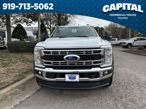 New 2026 Ford F450 XL image 3