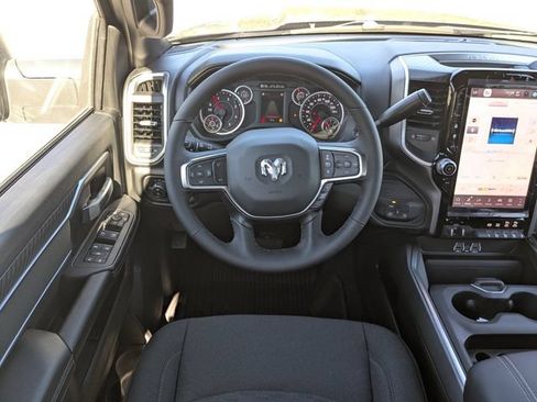 New 2026 RAM 2500 Big Horn AWD/4WD image 16