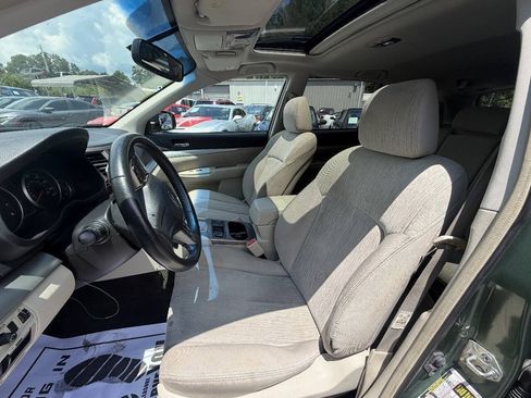Used 2014 Subaru Outback 2.5i Premium AWD/4WD image 23
