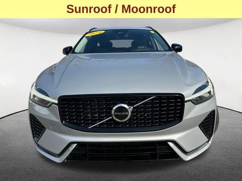 Used 2024 Volvo XC60 B5 Core image 4