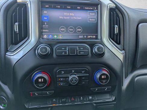 Used 2020 Chevrolet Silverado 1500 RST w/ Rally Edition image 13