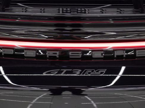 Used 2025 Porsche 911 GT3 RS image 23