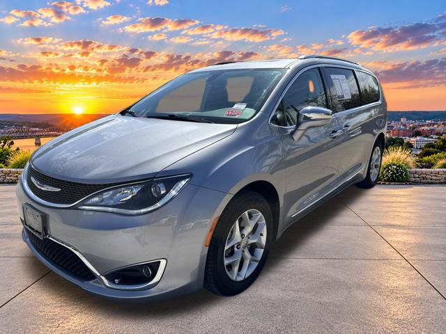 Used 2020 Chrysler Pacifica Limited FWD image 4