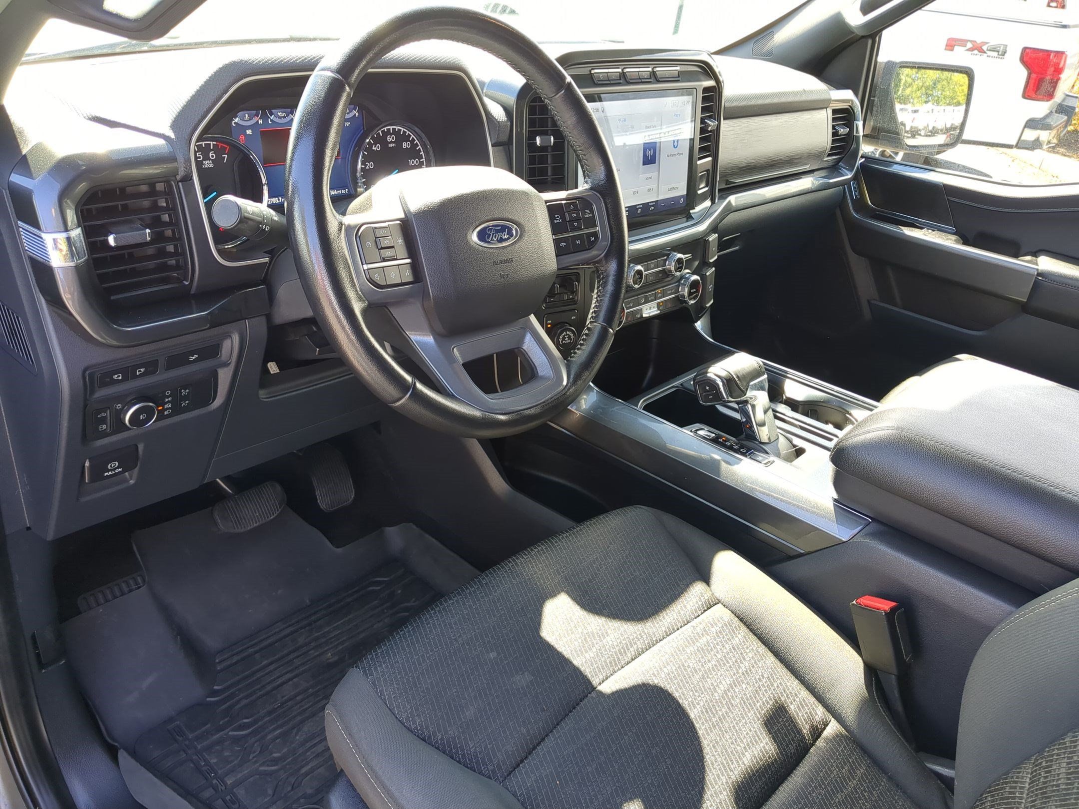 Used 2022 Ford F150 XLT w/ Equipment Group 302A High AWD/4WD image 17