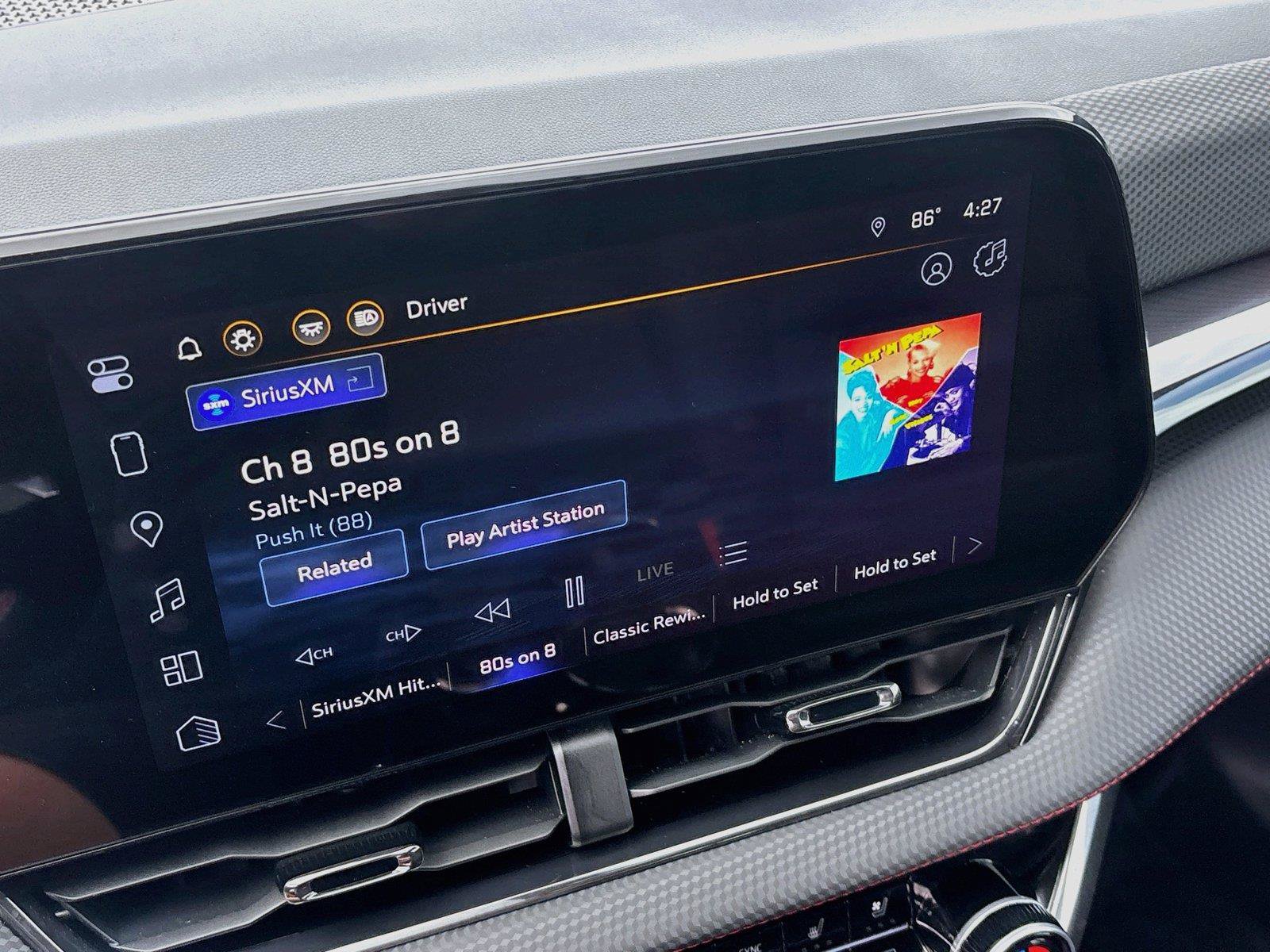 Used 2025 Chevrolet Equinox RS w/ Safety and Technology Package FWD image 14