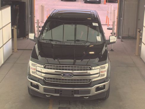 Used 2018 Ford F150 Lariat w/ Equipment Group 502A Luxury image 2