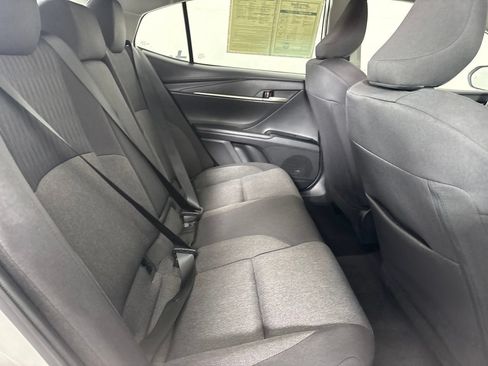 Used 2025 Toyota Camry LE FWD image 27