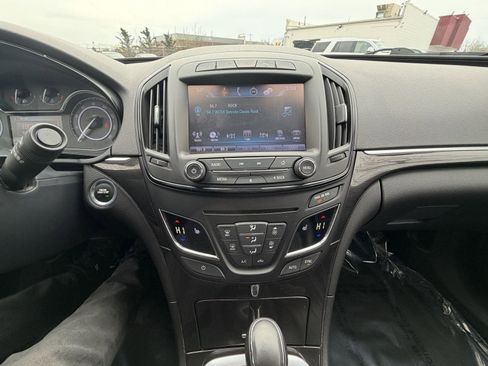 Used 2016 Buick Regal Premium FWD image 19