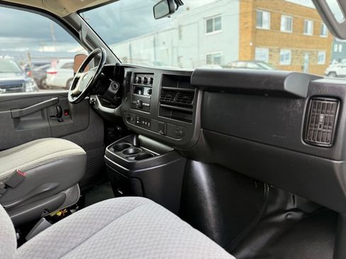 Used 2019 Chevrolet Express 2500 w/ Driver Convenience Package RWD image 27
