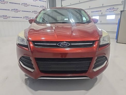 Used 2015 Ford Escape SE image 11