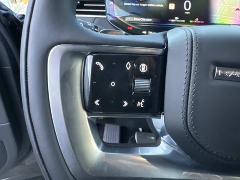 New 2026 Land Rover Range Rover SE image 32