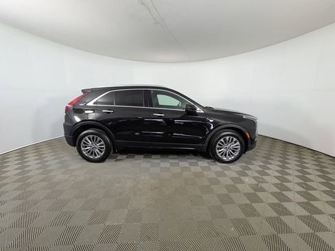 Certified 2025 Cadillac XT4 Premium Luxury FWD image 30