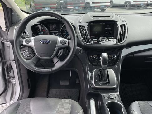 Used 2013 Ford Escape Titanium w/ Parking Technology Pkg AWD/4WD image 4