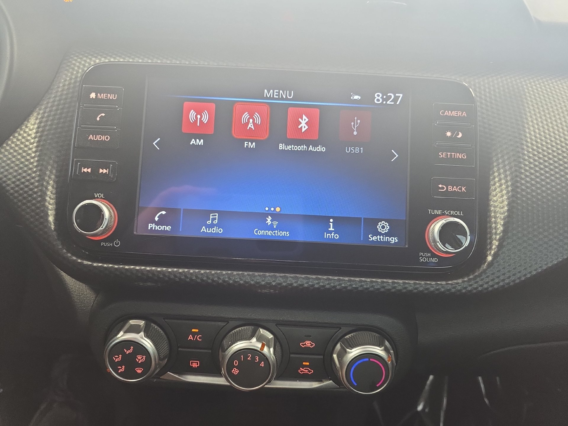 Used 2024 Nissan Kicks SV w/ Exterior Package FWD image 21