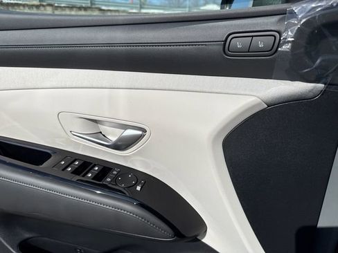 New 2026 Hyundai Tucson Limited image 47