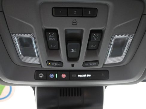 Used 2025 Chevrolet Silverado 2500 LTZ w/ LTZ Plus Package AWD/4WD image 21