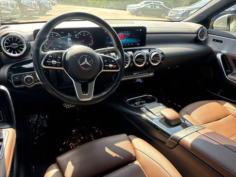 Used 2022 Mercedes-Benz A 220 image 22