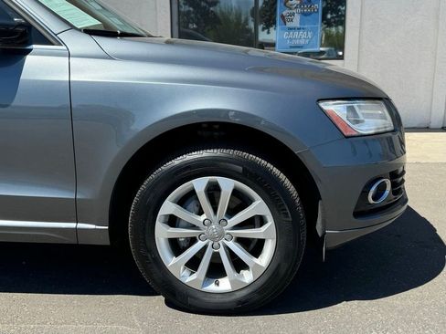 Used 2017 Audi Q5 2.0T Premium w/ Audi MMI Navigation Plus AWD/4WD image 2