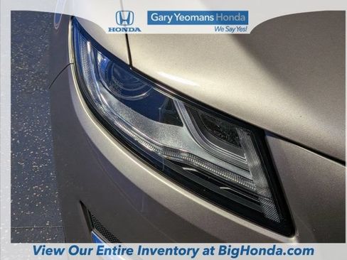 Used 2019 Lincoln MKC Premiere FWD image 7