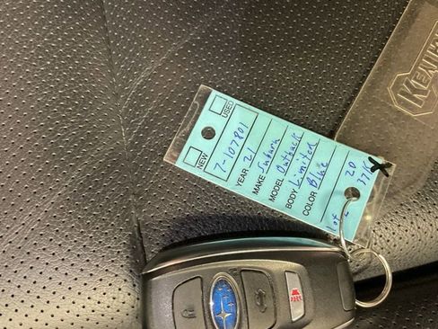 Used 2021 Subaru Outback Limited image 33