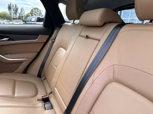 Used 2021 Jaguar F-PACE S AWD/4WD image 13