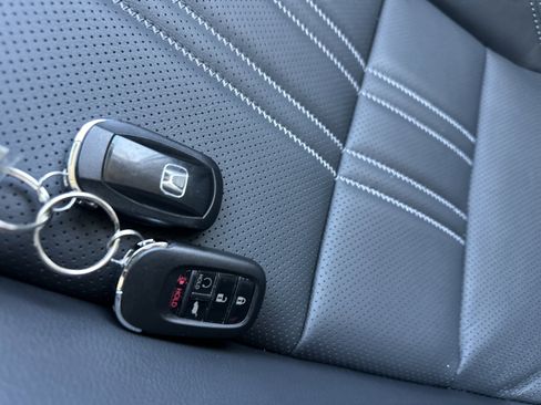 Used 2025 Honda HR-V EX-L image 20