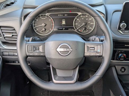 New 2026 Nissan Rogue SV image 10