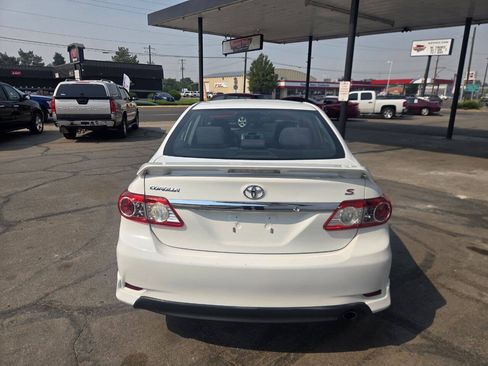 Used 2013 Toyota Corolla S FWD image 4