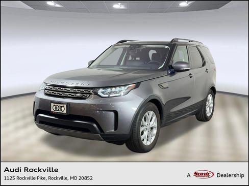 Used 2017 Land Rover Discovery SE AWD/4WD image 1