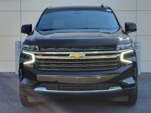 Used 2022 Chevrolet Tahoe LT w/ Luxury Package AWD/4WD image 7