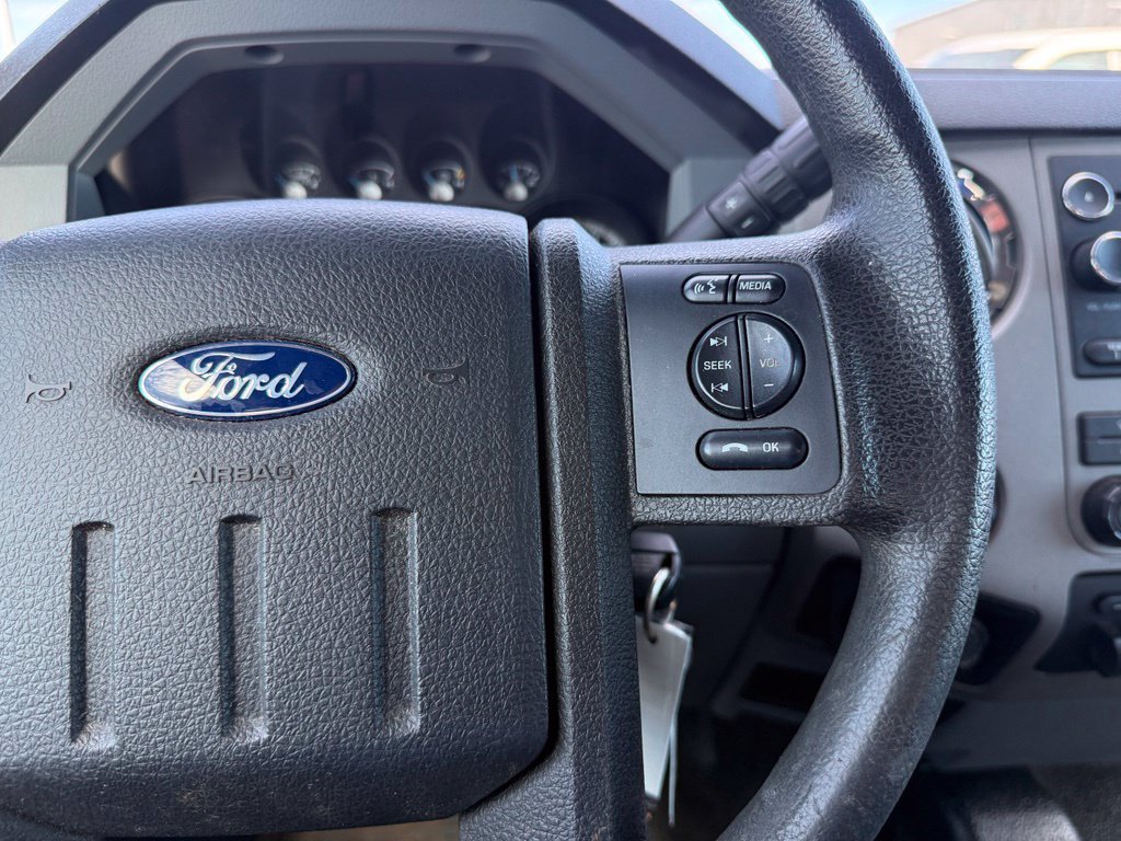 Used 2016 Ford F350 XLT w/ XLT Interior Package AWD/4WD image 11