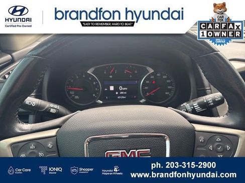Used 2021 GMC Terrain Denali w/ Denali Premium Package AWD/4WD image 14
