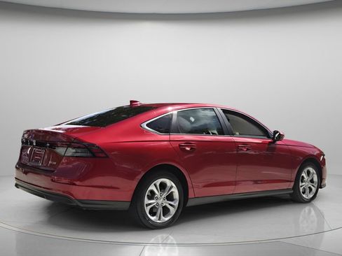 Used 2023 Honda Accord LX image 7