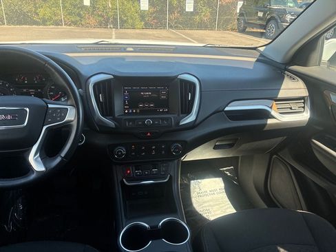 Used 2018 GMC Terrain SLE FWD image 18