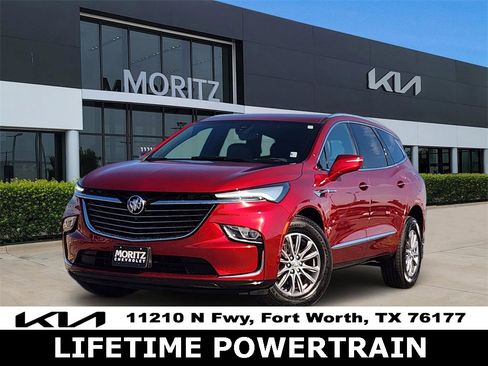 Used 2024 Buick Enclave Premium image 1