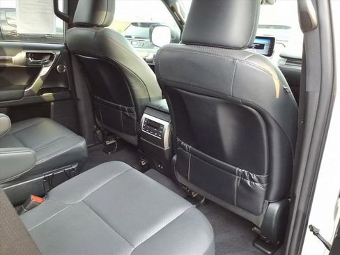 Used 2023 Lexus GX 460 Luxury w/ Sport Design Package AWD/4WD image 25