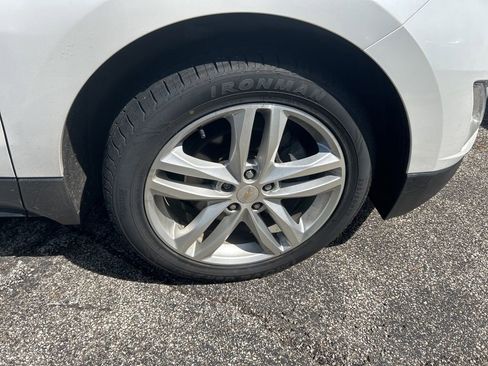 Used 2020 Chevrolet Equinox Premier AWD/4WD image 10